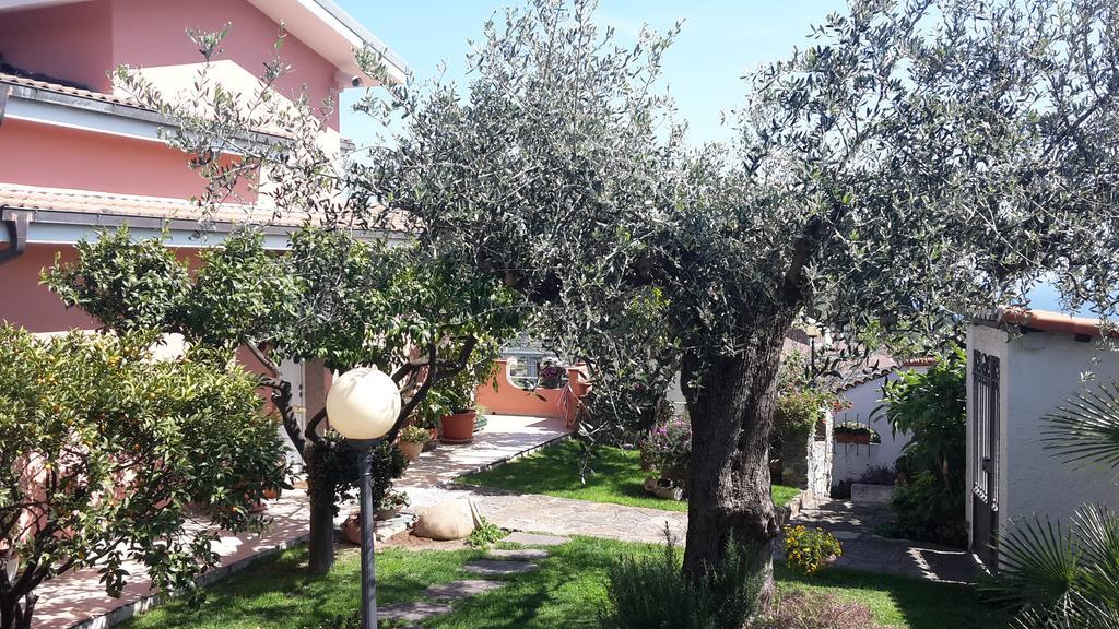 Azienda Agrituristica Villa Arianna Imperia Εξωτερικό φωτογραφία