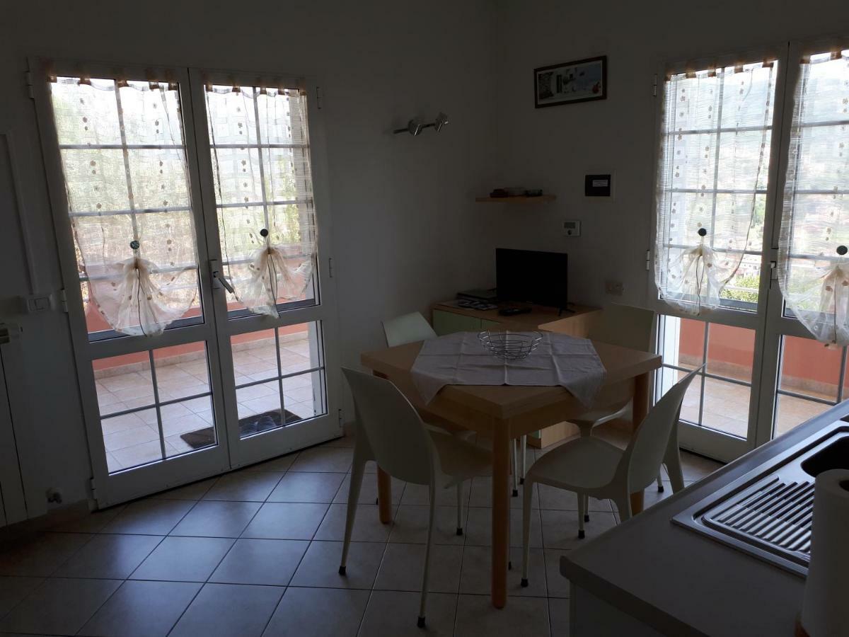 Azienda Agrituristica Villa Arianna Imperia Εξωτερικό φωτογραφία