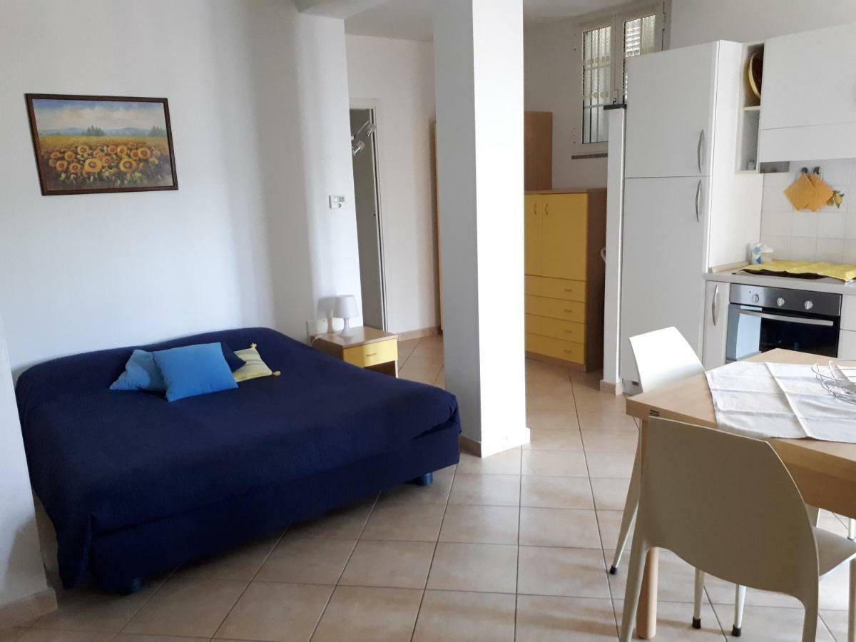 Azienda Agrituristica Villa Arianna Imperia Εξωτερικό φωτογραφία